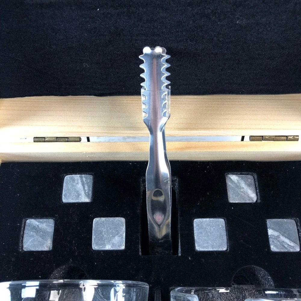 Whiskey and Cigar Gift Set Wood Box 2 Twisted Glasses Chilling Stones‎ Unused